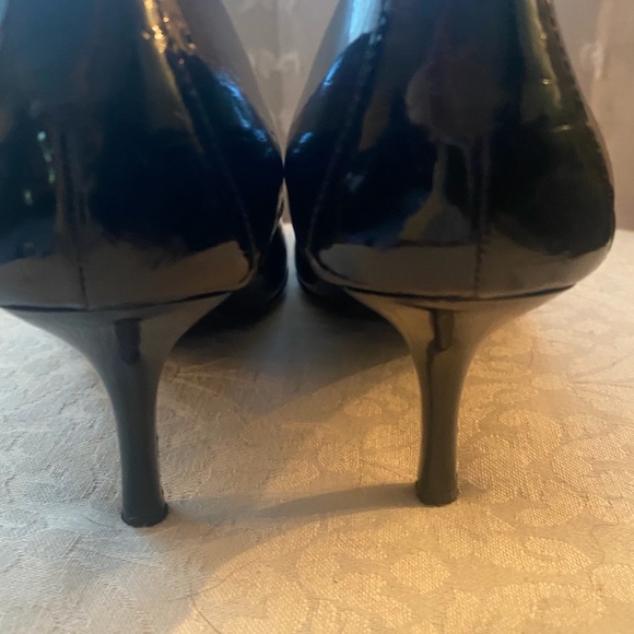 Calvin Klein black patent leather heels. - Picture 4 of 4